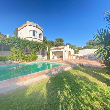 Beautiful Villa With Pool, Barbecue, And Garden Γιαβέα Εξωτερικό φωτογραφία