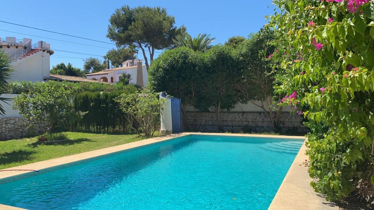 Beautiful Villa With Pool, Barbecue, And Garden Γιαβέα Εξωτερικό φωτογραφία