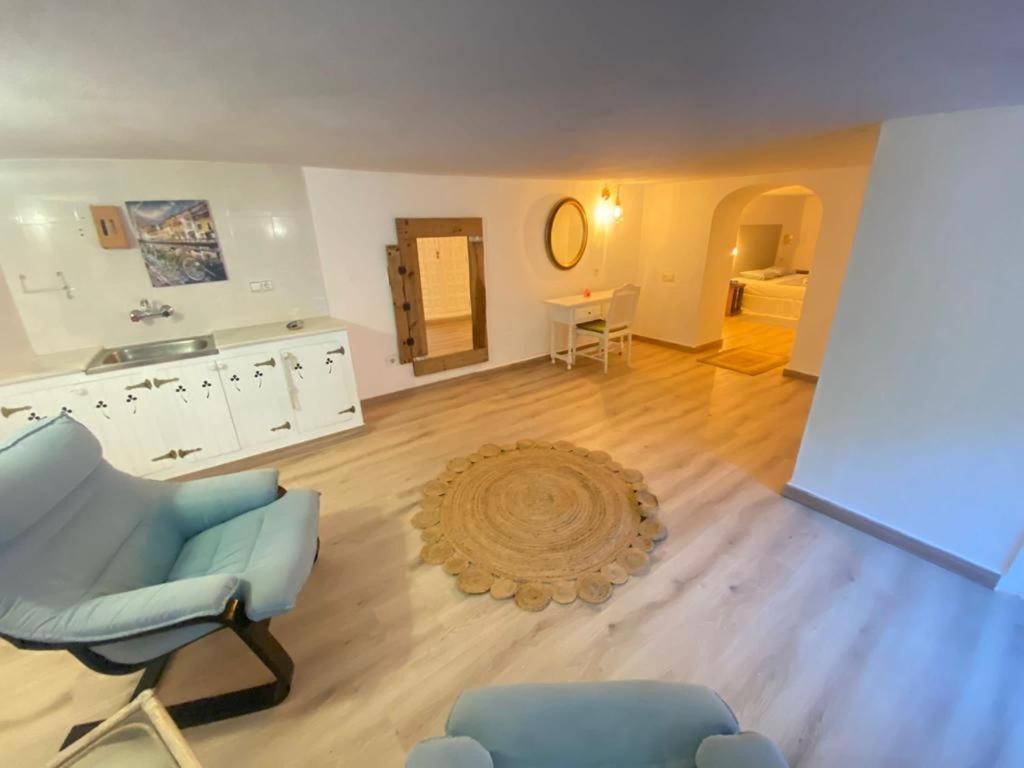 Beautiful Villa With Pool, Barbecue, And Garden Γιαβέα Εξωτερικό φωτογραφία