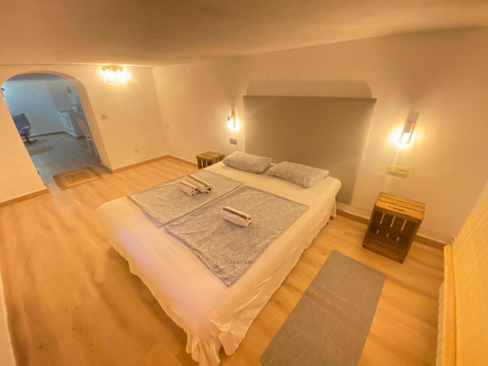Beautiful Villa With Pool, Barbecue, And Garden Γιαβέα Εξωτερικό φωτογραφία