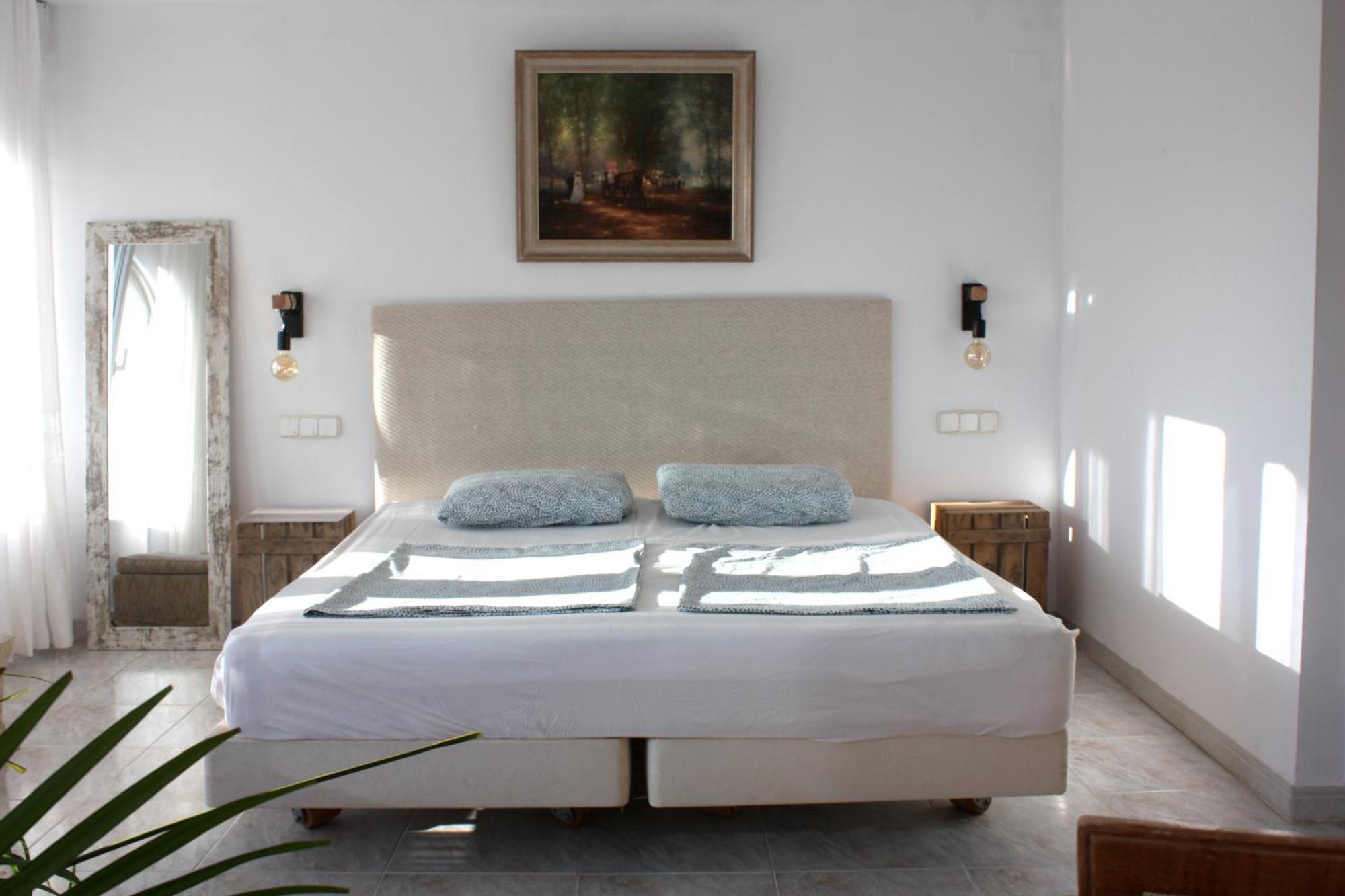 Beautiful Villa With Pool, Barbecue, And Garden Γιαβέα Εξωτερικό φωτογραφία